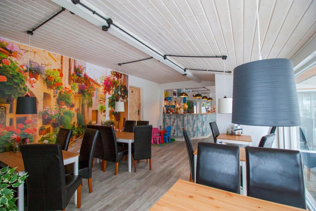 Bieszczadzki Brat Apartamenty Polanczyk Luaran gambar