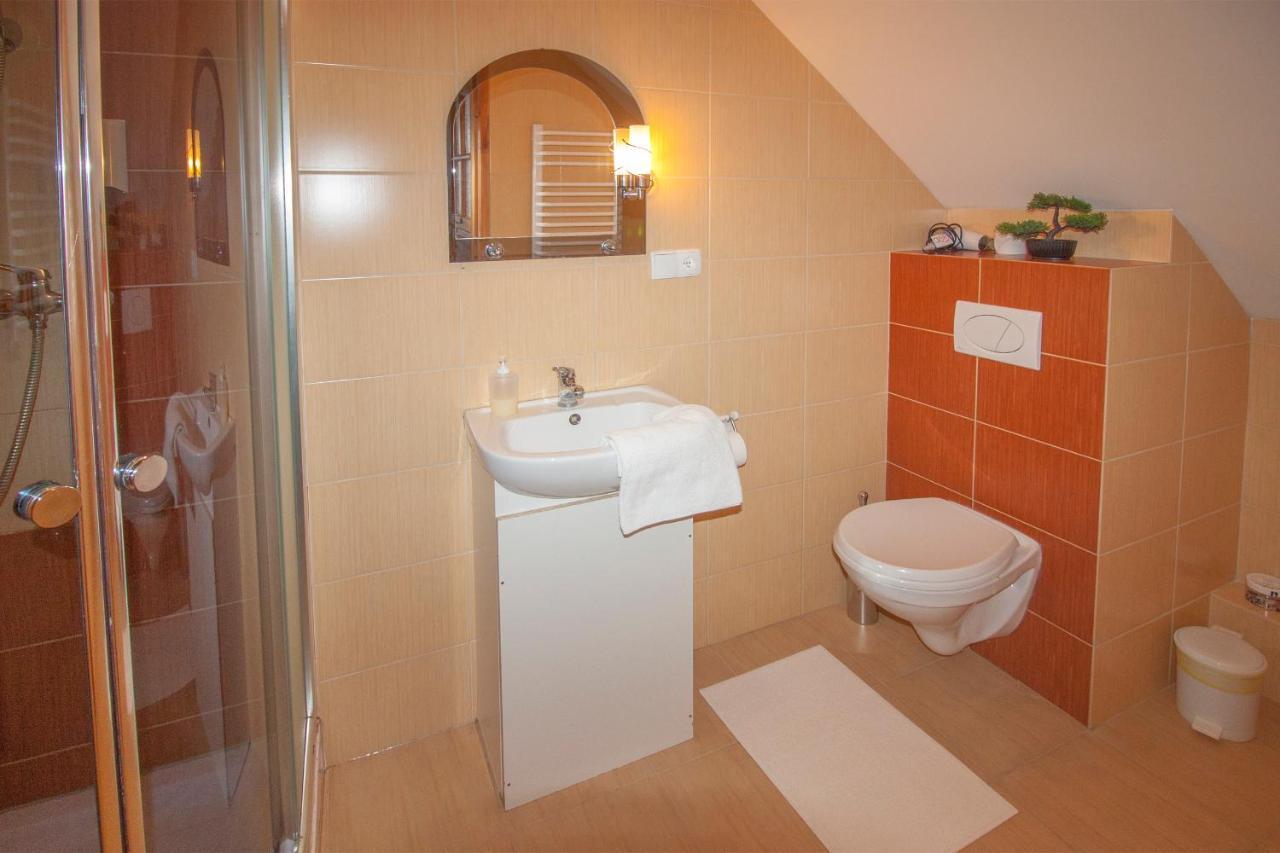 Bieszczadzki Brat Apartamenty Polanczyk Luaran gambar