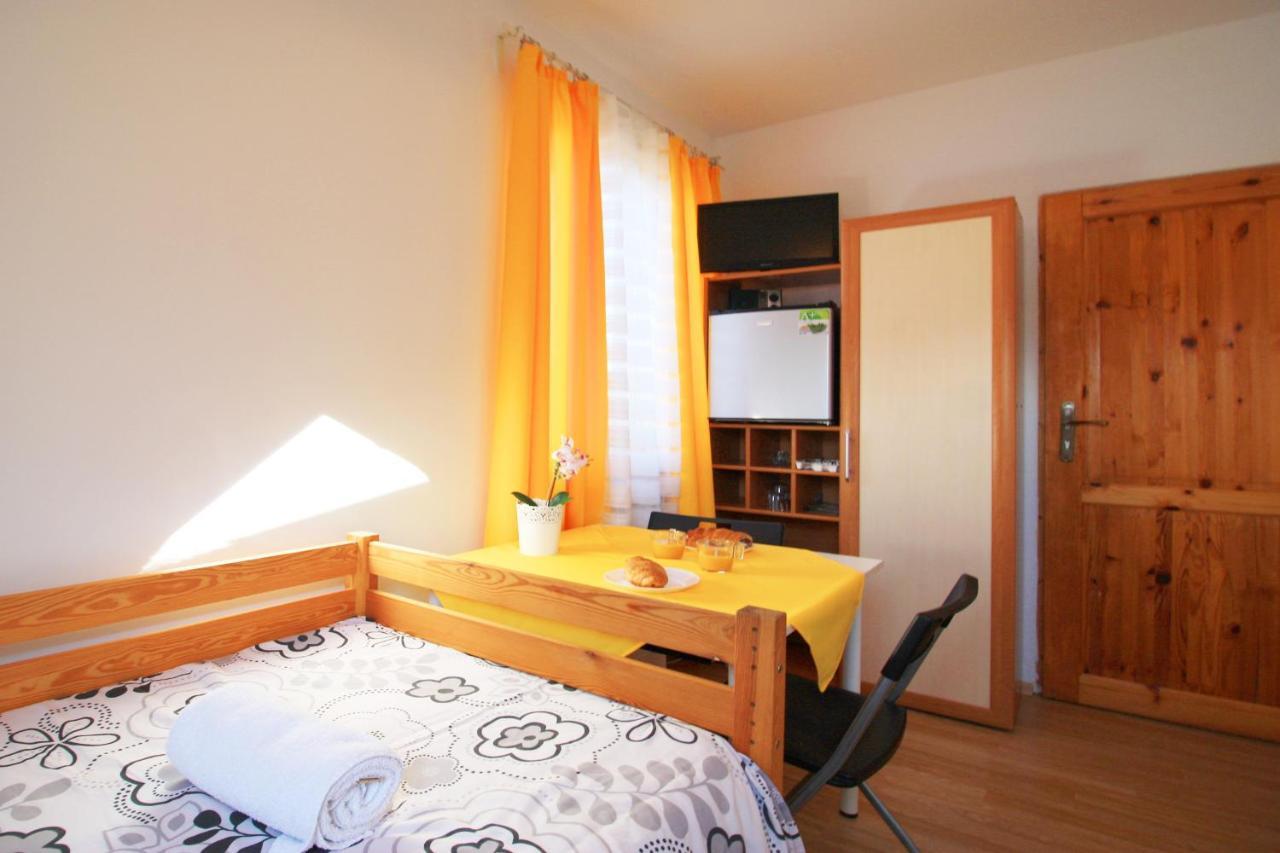Bieszczadzki Brat Apartamenty Polanczyk Luaran gambar